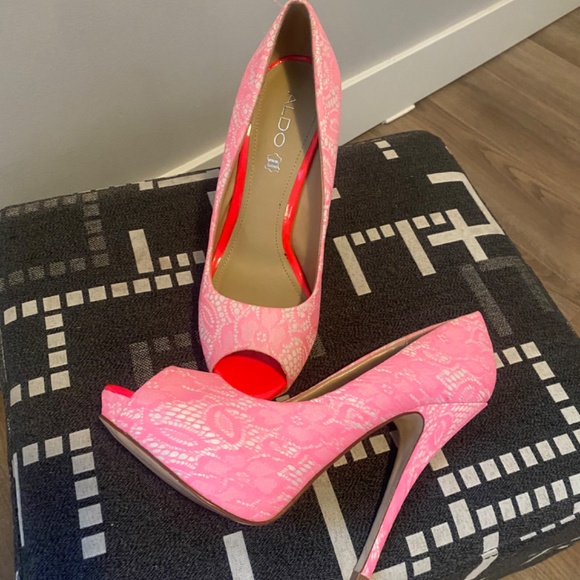 New Aldo pink high heels 👠 - Picture 2 of 2